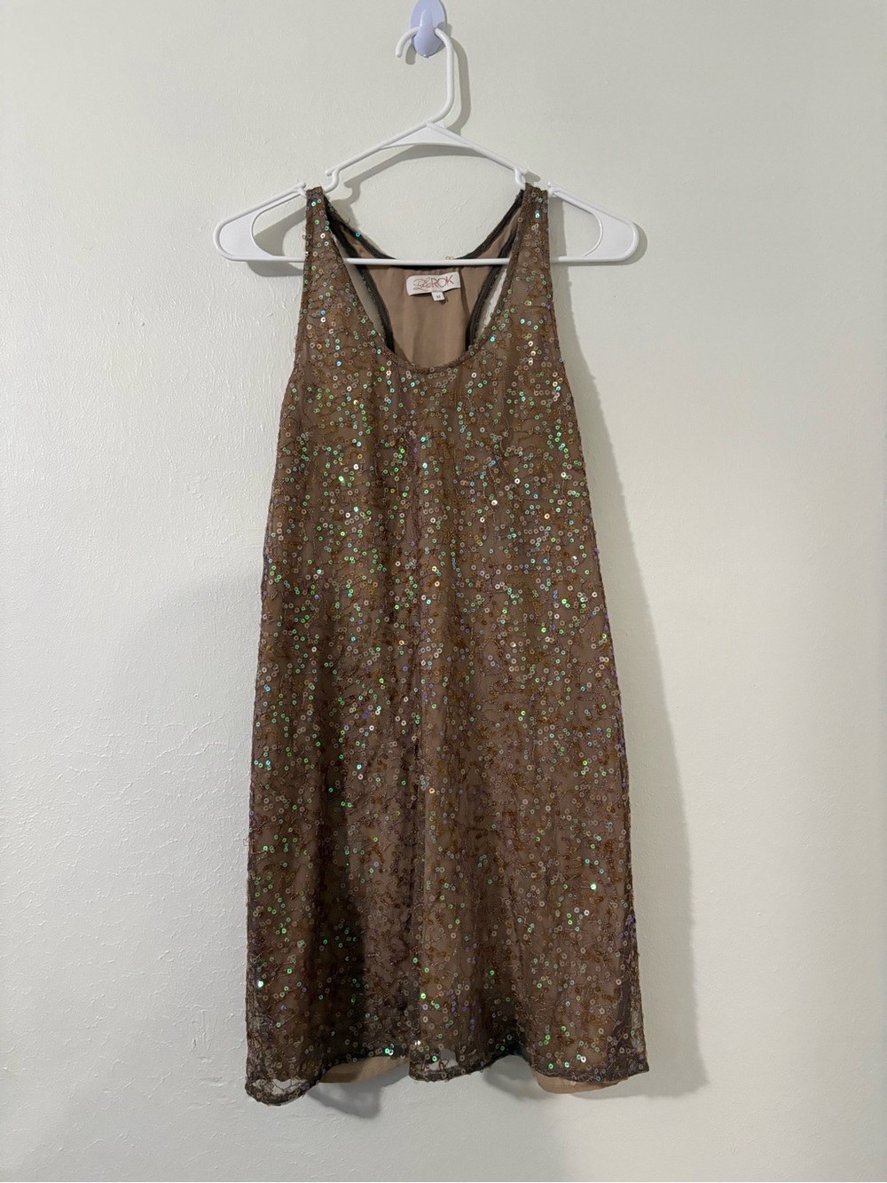 LaRok Midi Sequin Dress | Size: Medium